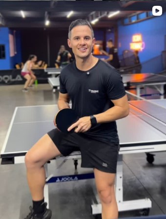 Heverton Guedes, atleta e treinador de tênis de mesa